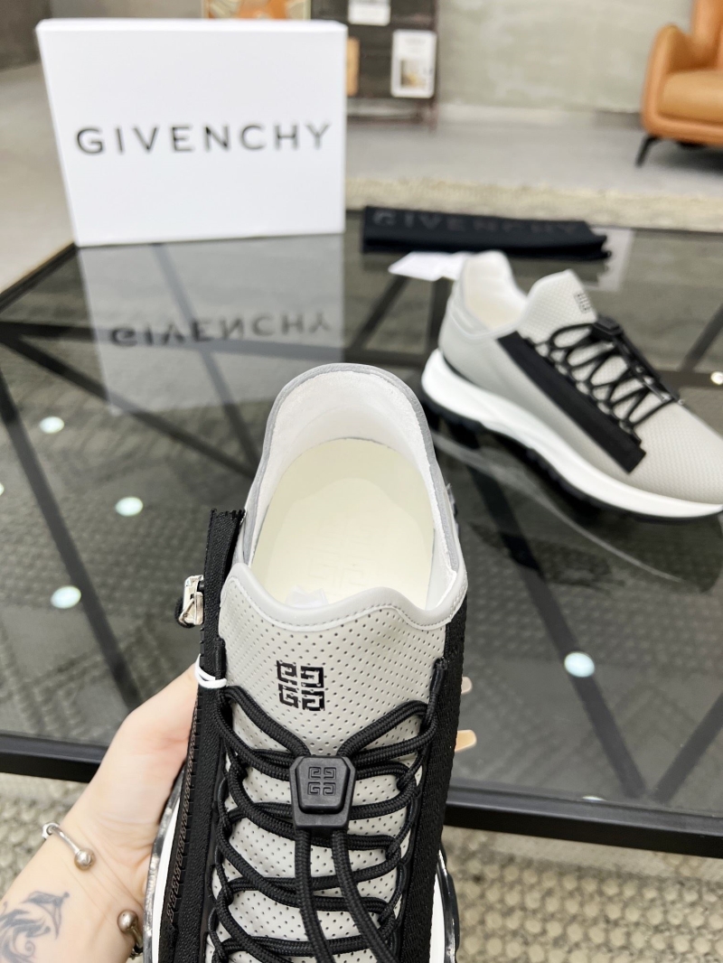 Givenchy Sneakers